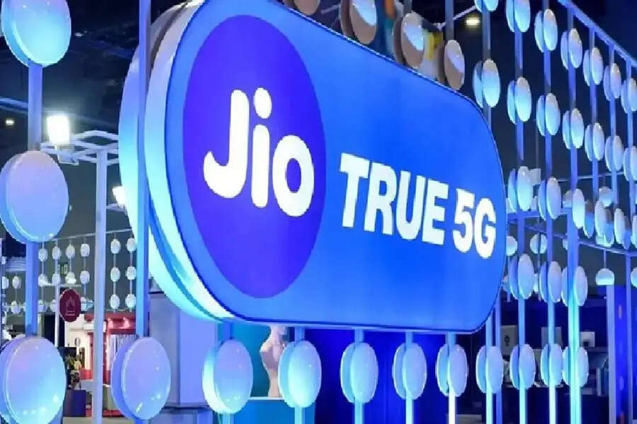 Jio ने 98 दिन की वैलिडिटी के साथ पेश किया बेहद ही धांसू प्लान, रोजाना 2.5GB डेटा, OTT एक्सेस के साथ मिलेगा ये सब