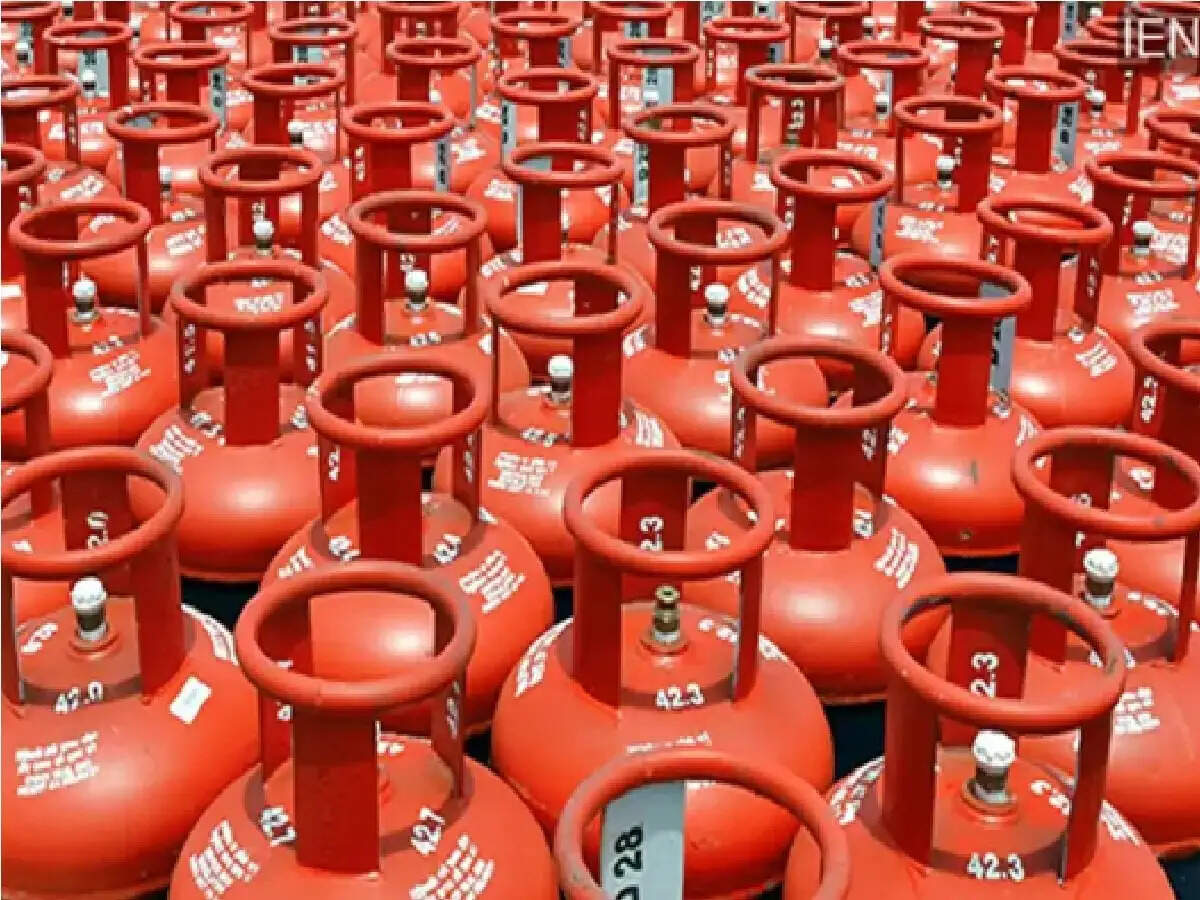 LPG Price Hike : चुनाव खत्‍म होते ही 1000 रुपये बढ़े एलपीजी सिलेंडर की कीमतें, चेक करें अपने शहर का भाव