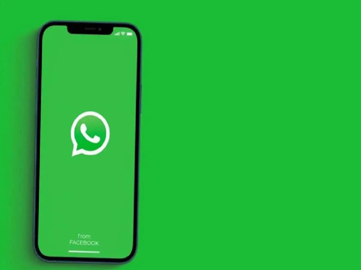 WhatsApp Update: चैट खोले बिना देख पाएंगे सबका ऑनलाइन स्टेटस? जल्द आ रहा ये धमाकेदार फीचर