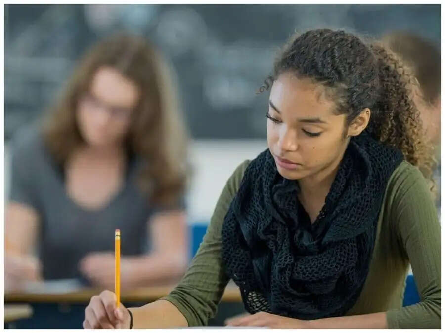 Education News-&nbsp;क्या आपको पता हैं भारत की सबसे कठिन परीक्षा कौन सी हैं, चलिए जानते हैं