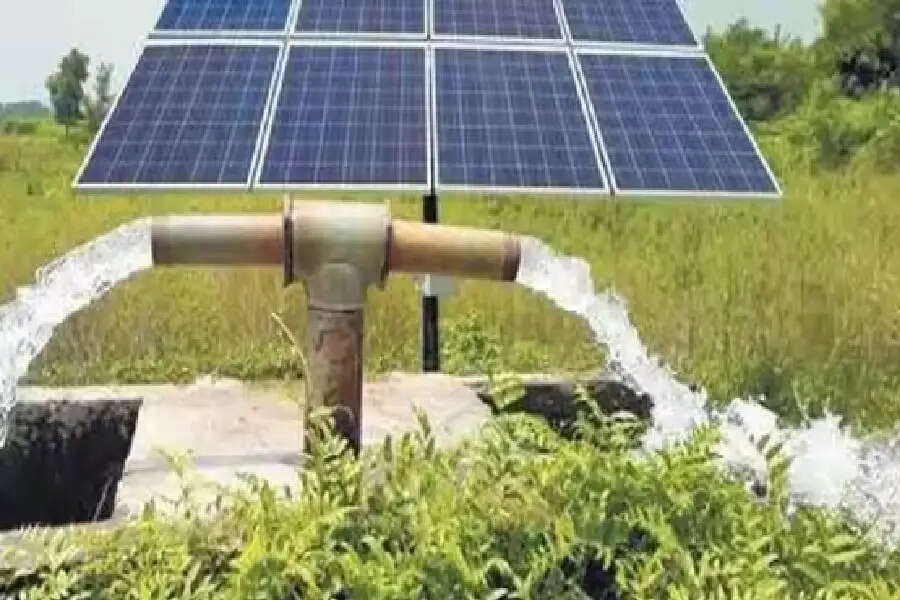Solar Pump Yojana: किसानों को 70% सब्सिडी और ₹2 लाख का मिलेगा मुनाफ़ा, अभी करें आवेदन