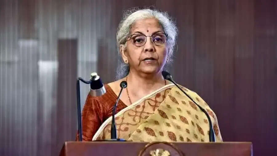 Income Tax Alert: नकद लेनदेन की सीमा से अधिक होने पर 100% तक जुर्माना लग सकता है, ध्यान रखें