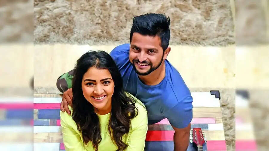 Sports News-पूर्व भारतीय बल्लेबाज सुरेश रैना की पत्नी प्रियंका करती हैं ये बिजनेस और कमाती हैं करोड़ो, जानिए पूरी डिटेल्स