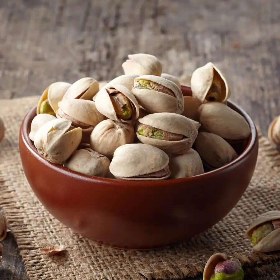 Health Tips-&nbsp;केवल बादाम या अखरोट ही नहीं पिस्ता भी होते हैं स्वास्थ्य के लिए फायदेमंद, जानिए कैसे करें सेवन