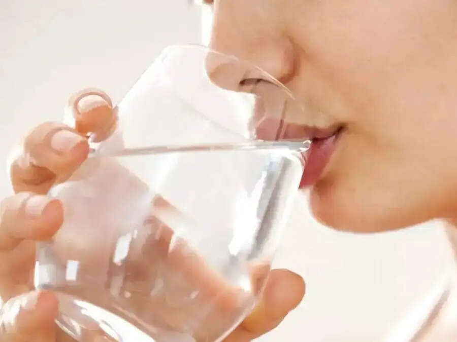 Health Tips-&nbsp;गंदा पानी पीने से हो सकती हैं ये स्वास्थ्य समस्याएं, आइए जानें इनके बारे में