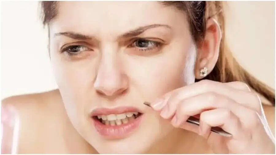 Skin Care Tips-&nbsp;क्या चेहरे पर मौजूद अनचाहे बालों ने कर रखा हैं परेशान, हटाने के लिए आजमाएं ये उपाय