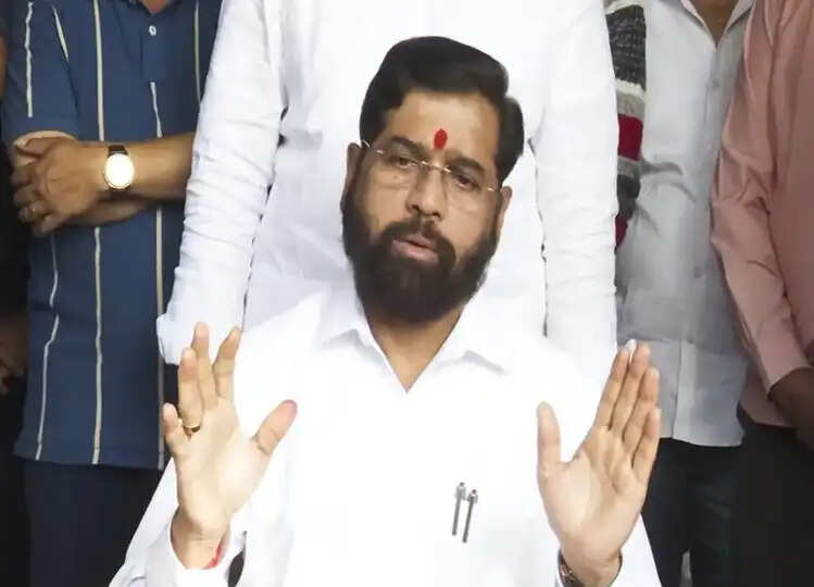 Maharashtra: एकनाथ शिंदे की सेहत में सुधार के कोई संकेत नहीं, ठाणे के अस्पताल में भर्ती