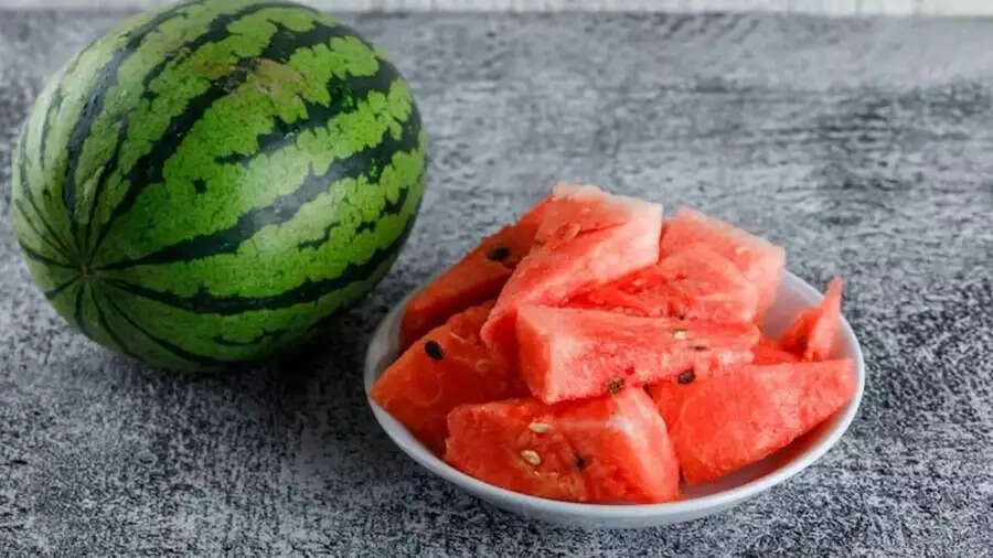 Health Tips- इस समय नहीं खाना चाहिए तरबूज, स्वास्थ्य के लिए होता हैं हानिकारक