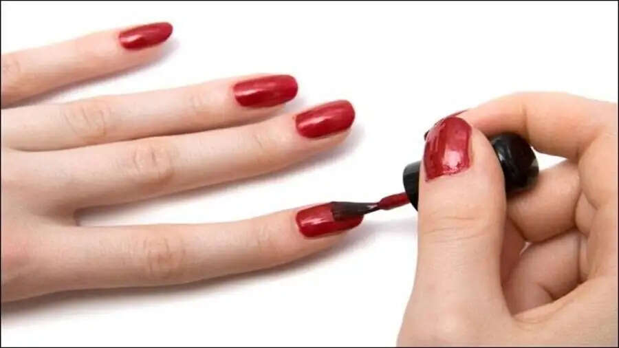 Nail Polish Tips-&nbsp;नेल पॉलिश लगाने से होते हैं ये स्वास्थ्य नुकसान, जानिए पूरी डिटेल्स