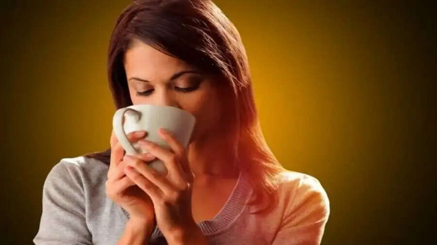 Health Tips-&nbsp;क्या आप भी खाना खाने के बाद तुरंत चाय पीते हैं, तो जान लिजिए इसके नुकसान