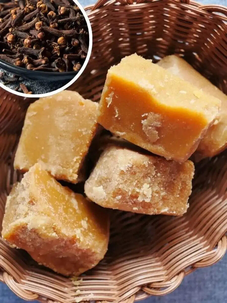 Health Tips- &nbsp;गुड़ और लौंग को एक साथ खाने से मिलते हैं कई फायदे, जानिए पूरी &nbsp;डिटेल्स