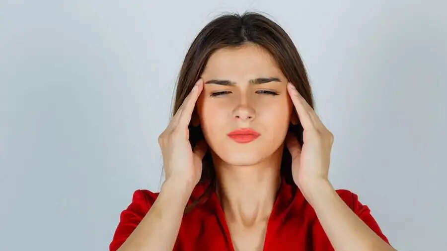 Health Tips-&nbsp;क्या आपके सिर में बार बार दर्द हो रहा हैं, तो हो सकती हैं ये बीमारियां