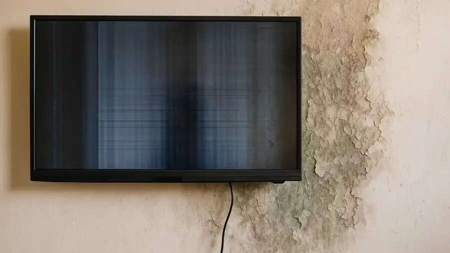 TV Installation Tips- भूलकर भी इस दिवार ना करें&nbsp;TV,  बारिश के दौरान खराब हो जाएगा&nbsp;TV