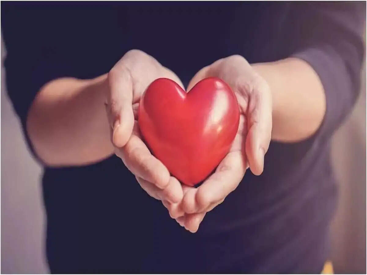 Heart Health Tips- दिल के स्वास्थ्य के लिए फायदेमंद होते हैं ये फूड्स, ऐसे करें इनका सेवन