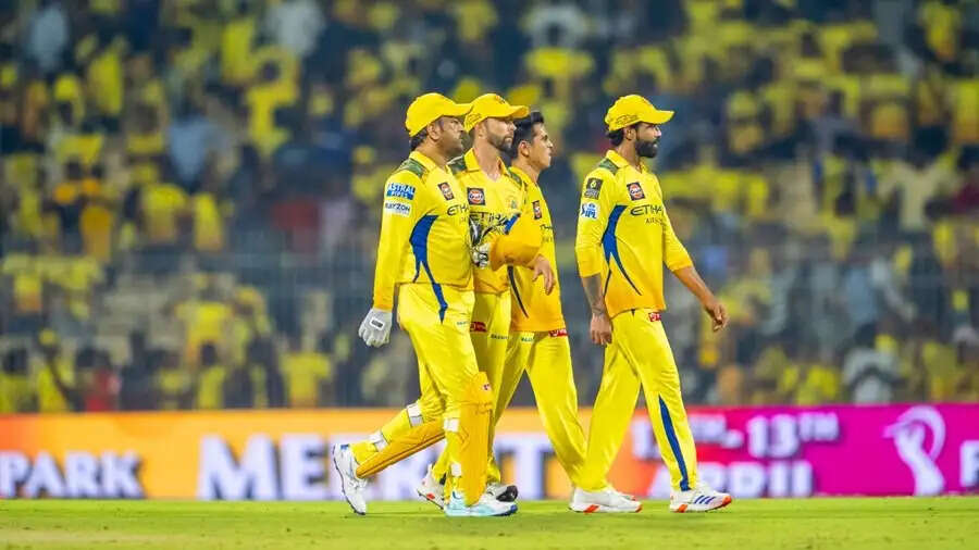 IPL 2025-&nbsp;IPL&nbsp;में इस टीम ने मारे हैं पॉवरप्ले में सबसे कम छक्के, जानिए इनके बारे में
