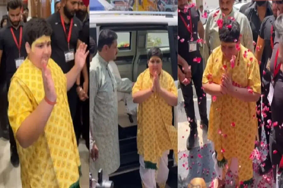 Video:  'ये दूसरा अनिरुद्धाचार्य है' लग्जरी कार, अनगिनत बॉडीगार्ड… अभिनव अरोड़ा बाबा बन गए, लोगों ने की जमकर आलोचना