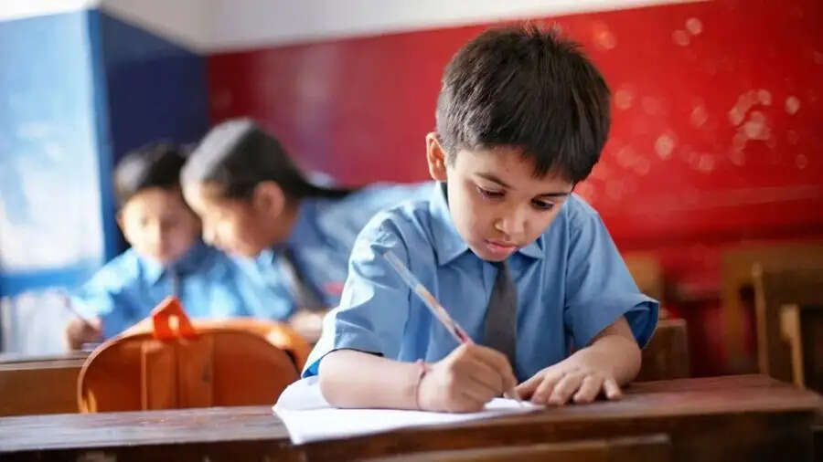 Summer Vacation 2025-&nbsp;देश के विभिन्न राज्यों में घोषित हुए गर्मी की छुट्टियां, जानिए कब से खुलेंगे स्कूल