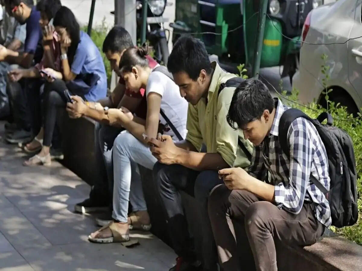 Internet Users- दुनिया के इस देश में होता है इंटरनेट का सबसे ज्यादा यूज, जानकर हैरान हो जाएंगे आप