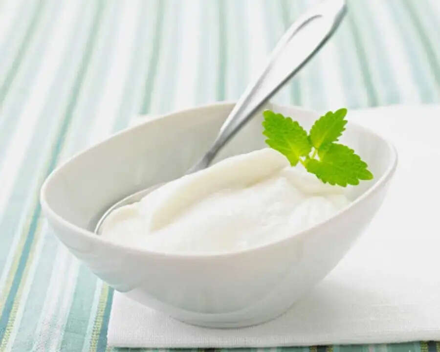 Health Tips-&nbsp;सर्दियों में कितना दही खाना सेफ, आइए जानते हैं पूरी डिटेल्स