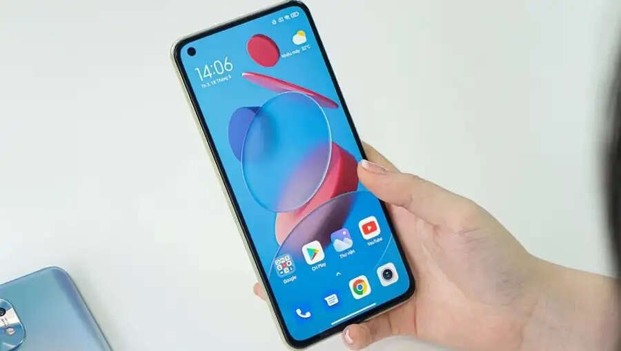 Smartphone Tips- भारत में इन&nbsp;स्मार्टफोन ब्रांड्स की हालत खराब, स्तर से नीचे हो गई हैं सेल