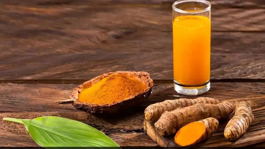 Health Tips-&nbsp;हल्दी का पानी पीने से मिलते हैं ये स्वास्थ्य लाभ, ऐसे करें सेवन