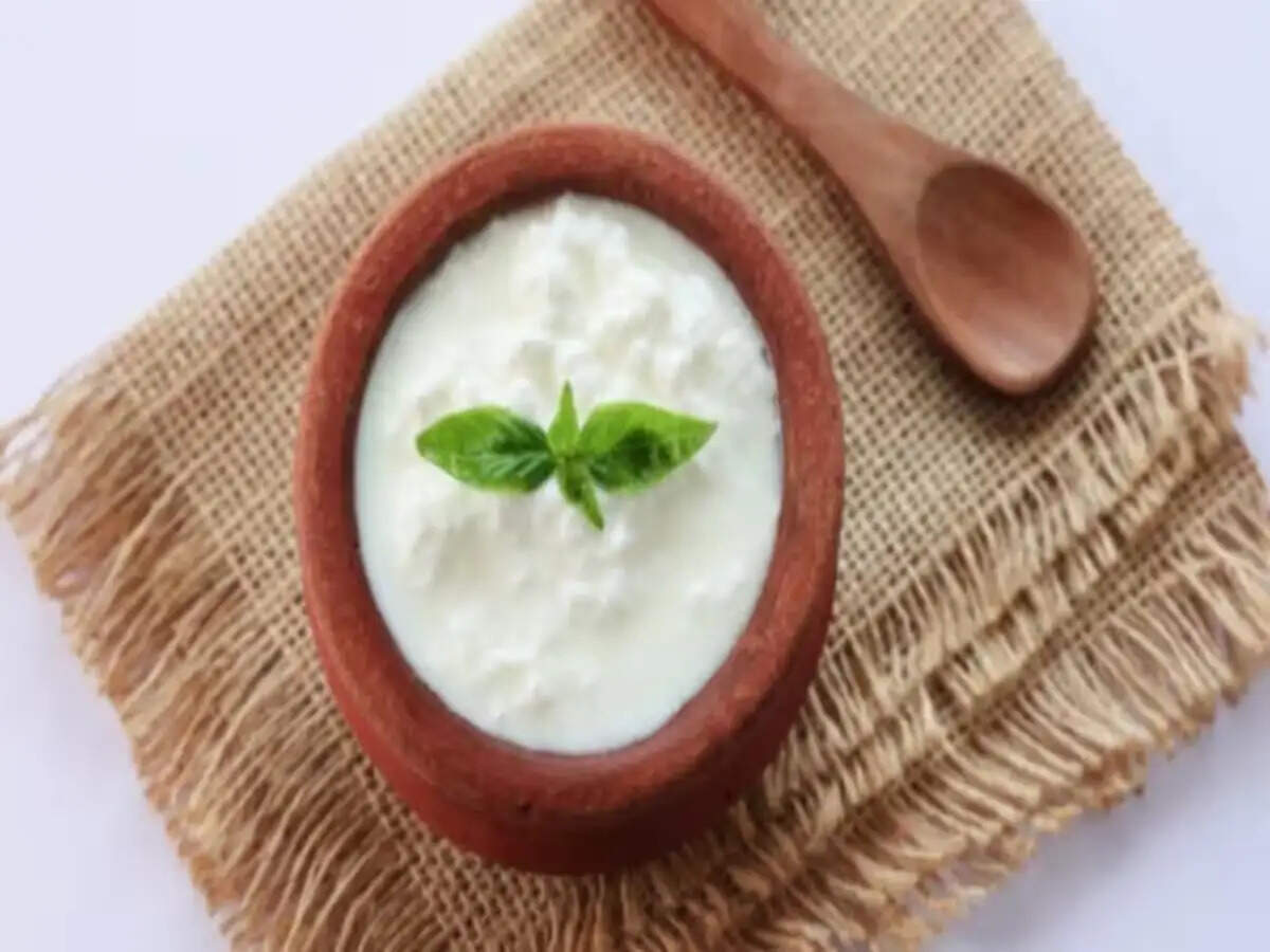 Health Tips- रात को दही खाने से स्वास्थ्य पर क्या असर होता हैं, आइए जानें