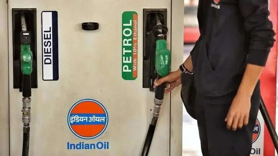 Petrol Price –&nbsp;दुनिया के इन देशों में मिलता पेट्रोल कौड़ियों के भाव, जानिए इनके बारे में