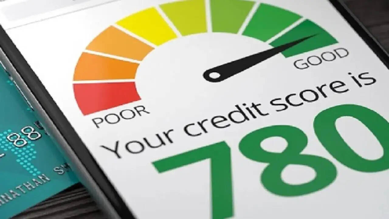 CIBIL Score New Rule- &nbsp;RBI ने सिबिल स्कोर को लेकर बदले नियम, जानिए लोन लेने के लिए कितना होना चाहिए स्कोर