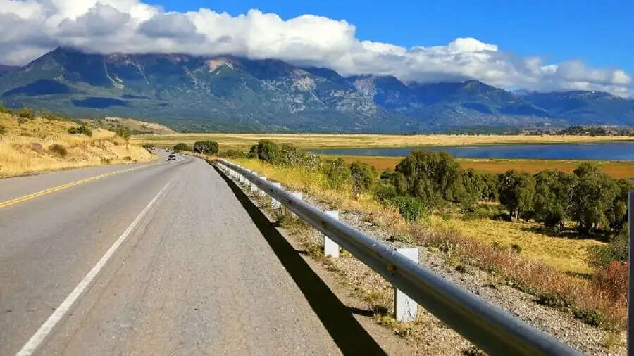 Travel Tips-&nbsp;दुनिया की सबसे लंबी सड़क 14 देशों से हो कर गुजरती हैं, आइए जानते हैं इस सड़क के बारे में