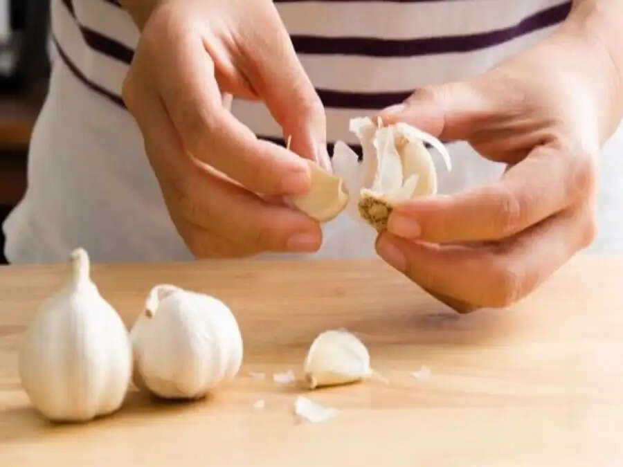 Health Tips- स्वस्थ स्वास्थ्य के लिए आहार में शामिल करें लहसुन, सेवन से मिलते हैं कई फायदे