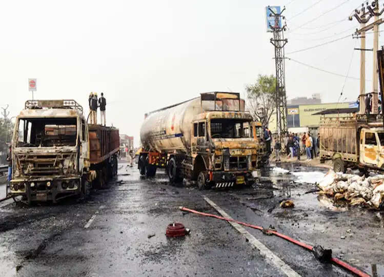 जयपुर में आग लगाने वाले गैस टैंकर का ड्राइवर कैसे बच गया? उसने क्या किया?