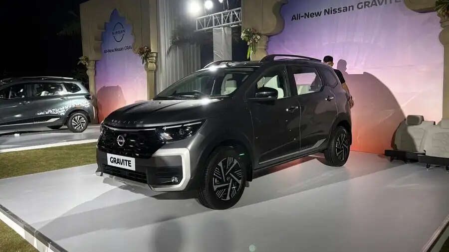 Automobile Update-&nbsp;5.65&nbsp;लाख में मिल रही हैं 7 सीटर कार, जानिए&nbsp;Nissan&nbsp;की इस कार के बारे में