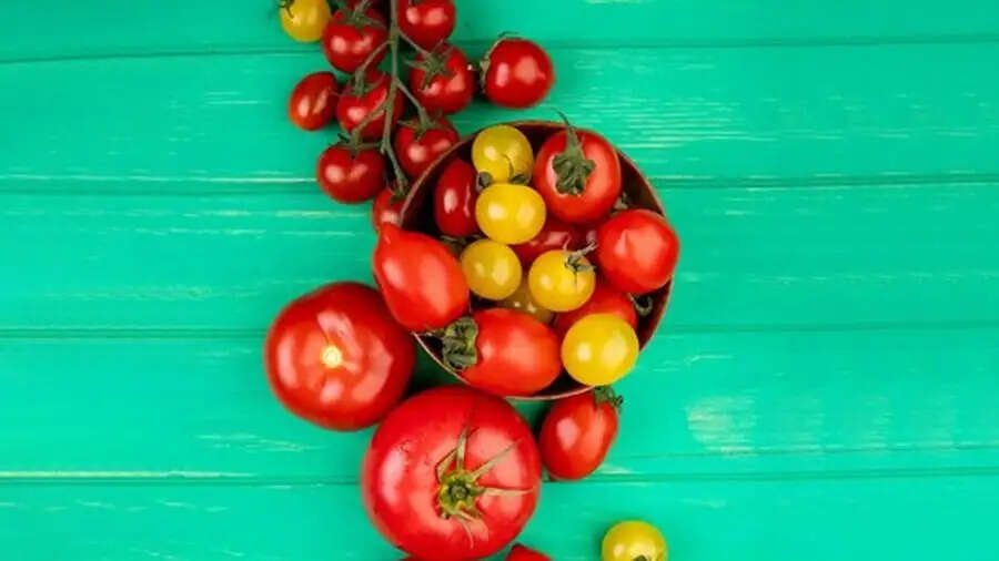 Health Tips-&nbsp;इन लोगों को भूलकर भी नहीं करना चाहिए टमाटर का सेवन, जानिए इसकी वजह