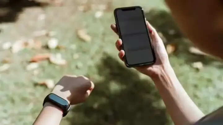 Android और iOS स्मार्टफोन पर कैमरे की मदद से हार्ट रेट कैसे मापें