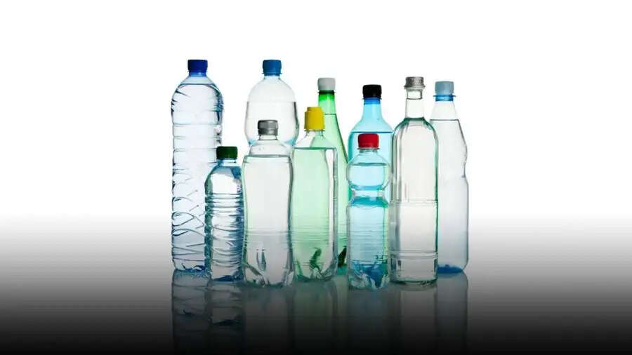 Water Bottle Cap- क्या आपको पता हैं पानी की बोटल पर नीला ढक्कन क्यों लगा हुआ होता हैं, आइए जानते हैं