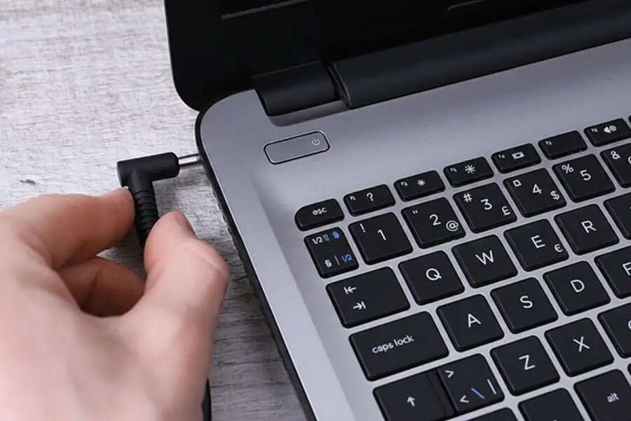 Laptop Battery Tips- क्या आपके लैपटॉप की बैटरी को खराब होने से बचाना चाहते हैं, तो अपनाएं ये टिप्स
