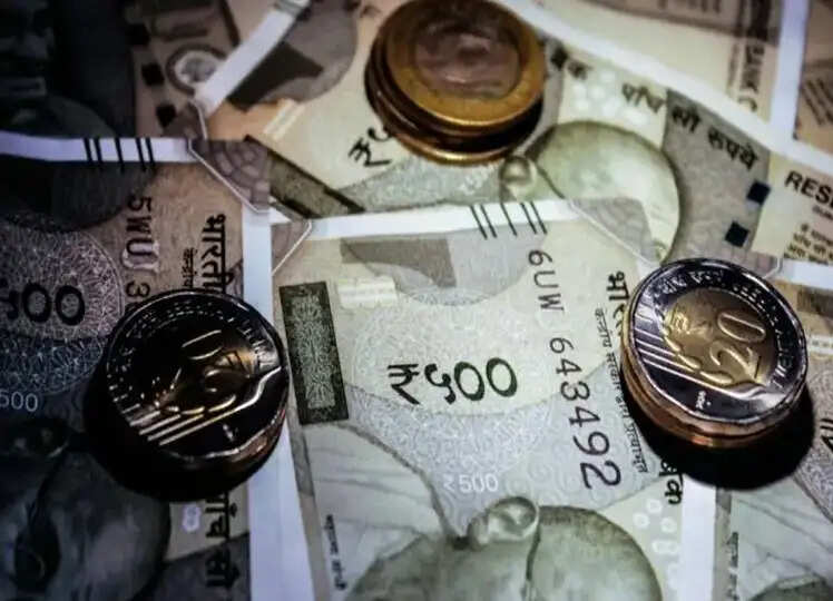 8th Pay Commission: केंद्रीय कर्मचारियों को जान लेनी चाहिए ये चीज, 186% वेतन वृद्धि और अन्य जानकारी!