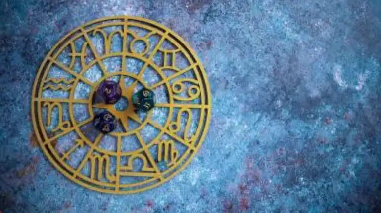 आज का राशिफल (अंक ज्योतिष): आज आपका दिन कैसा रहेगा? जानें मूलांक 1 से 9 तक का हाल