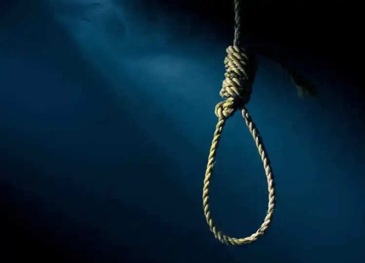 UP: ‘नंगा किया, पीटा और पेशाब किया’- जन्मदिन की पार्टी में परेशान किए जाने के बाद नाबालिग ने की फांसी लगाकर आत्महत्या