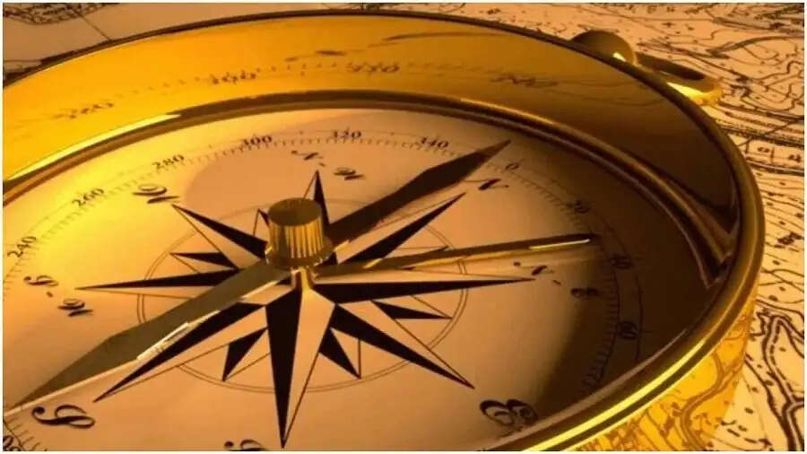 Vastu Tips- सुख और समृद्धि पाने के लिए अपनाएं ये वास्तु उपाय, आइए जानें इनके बारे में