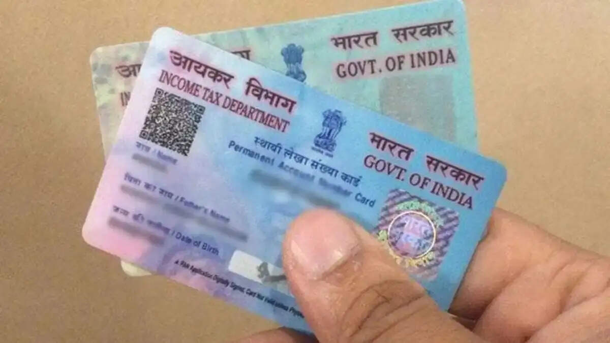 Pancard Tips- &nbsp;पैन कार्ड के साथ भूलकर ना करें ये गलती, वरना झेलना पड़ा सकता हैं जुर्माना, जानिए पूरी डिटेल्स