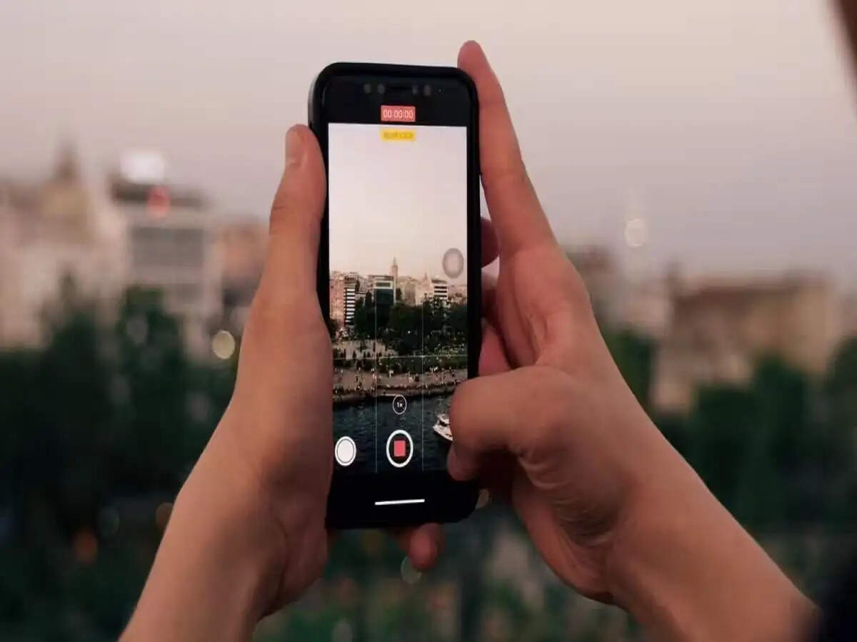 Smartphone Feature- फोन के इस फीचर की मदद से बोलने पर ही लॉक हो जाएगा फोन, ऐसे एक्टीवेट करें ये फीचर