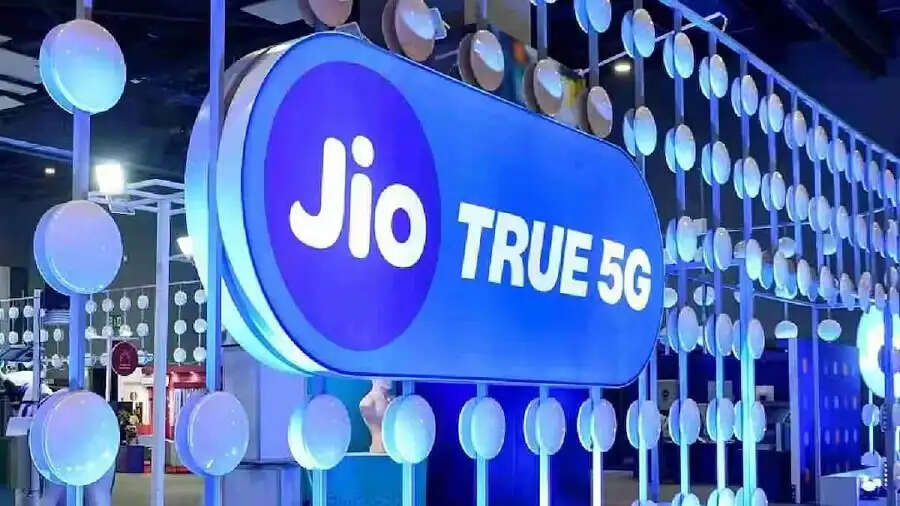 Jio Recharge Tips- जियो ने पेश किया 336 दिन सिम एक्टिव रखने वाला रिचार्ज, जानिए इसकी पूरी डिटेल्स