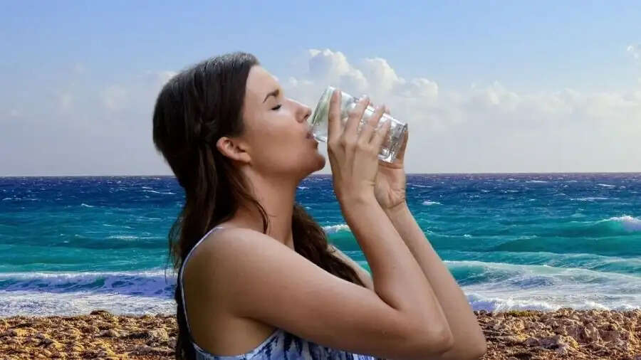 Health Tips- समुद्र के पानी से नहाने में हो सकती हैं आपको ये बीमारी, जानिए इसके बारे में
