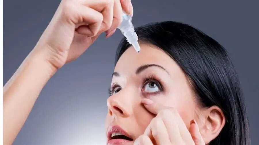 Eye Care Tips-&nbsp;क्या आंखों में लगातार खुजली हो रही हैं, तो ना करें ये गलतियां