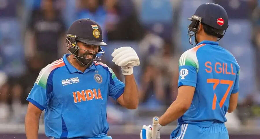 India vs AUS Series-&nbsp;BCCI&nbsp;ने टेस्ट के बाद वनडे से भी रोहित शर्मी से छिनी कप्तानी, जानिए कैसा रहा कप्तान के रूप में हिटमैन का सफर