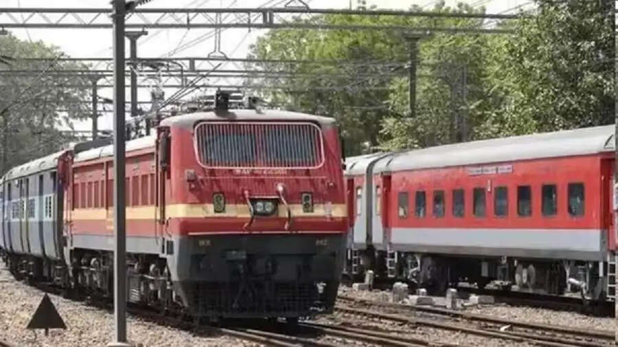 Train AC Tips- क्या सफर के दौरान&nbsp;AC नहीं चल रहा है, तो यहां करें शिकायत