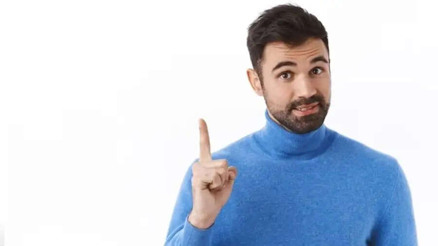 Personality Development-  क्या भीड़ से हटकर बनाना चाहते हैं अलग पहचान, तो अपनाएं ये क्वालिटीज
