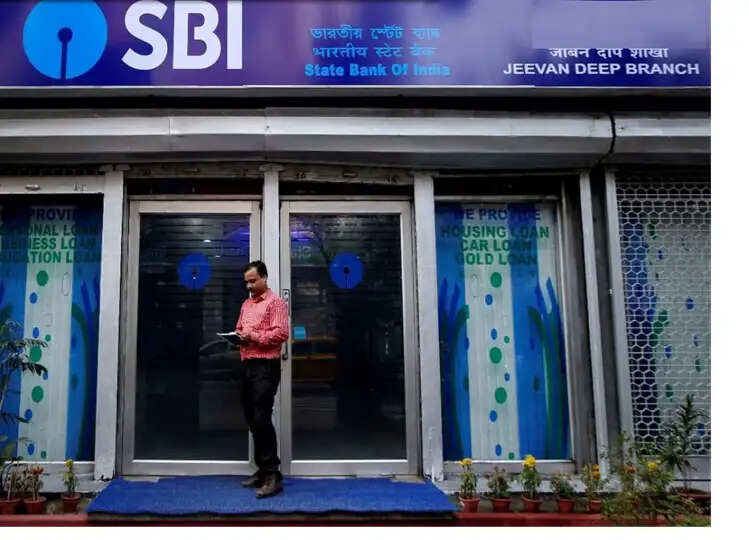 SBI Clerk Recruitment 2024: स्टेट बैंक ऑफ इंडिया में 13,735 पदों के लिए नोटिफिकेशन जारी; इतनी मिलेगी सैलरी