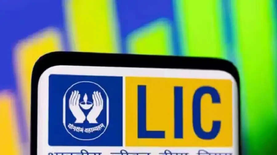 LIC Scheme-&nbsp;LIC की इस स्कीम में मिलती हैं लोन फैसिलिटी और डेथ बेनिफिट्स, साथ ही बेटी का फ्यूचर भी हो जाएगा सिक्योर, जानिए इसके बारे में